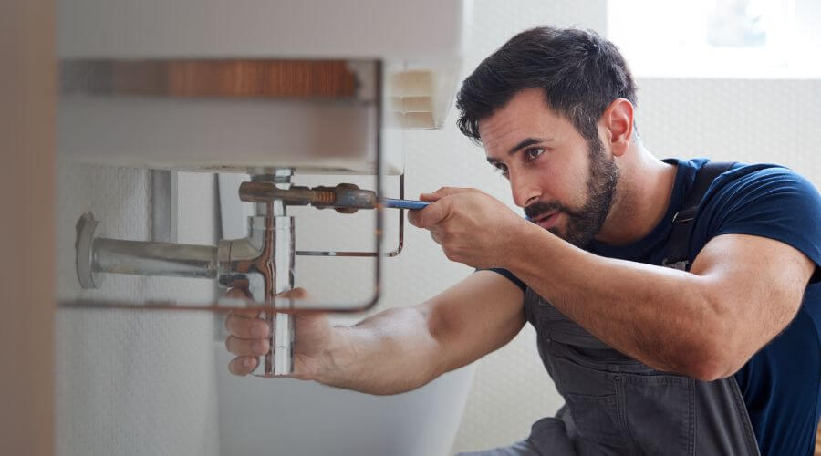Hot water issue at sink in Worthington, IN